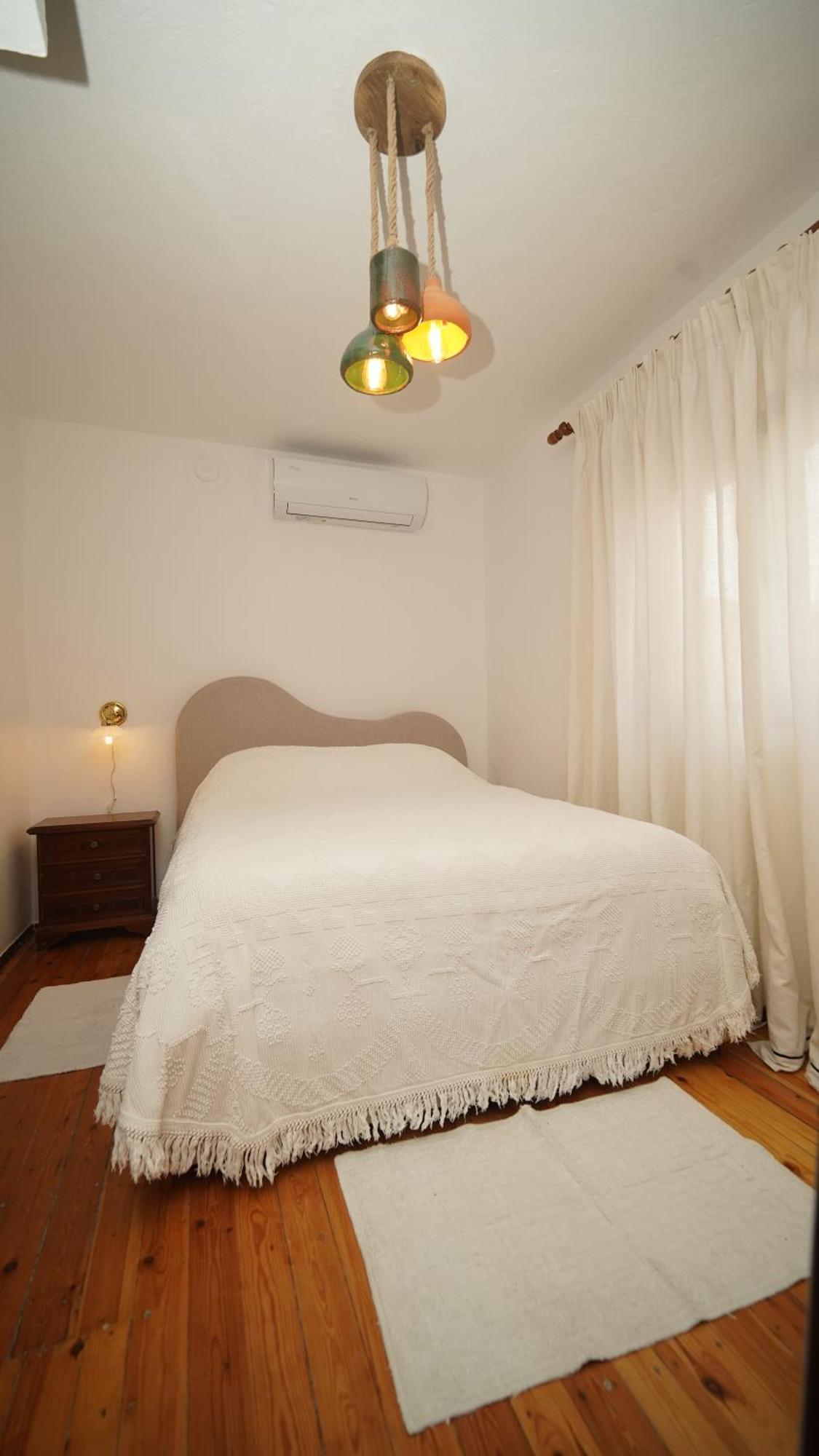 Relax Inn Korce Exterior photo